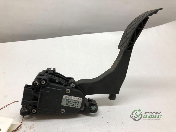 Gebruikte Gaspedaalpositie Sensor Volkswagen Polo IV (9N1/2/3) 1.4 TDI 70 Prijs € 25,00 Margeregeling aangeboden door Autobedrijf de Heer B.V.