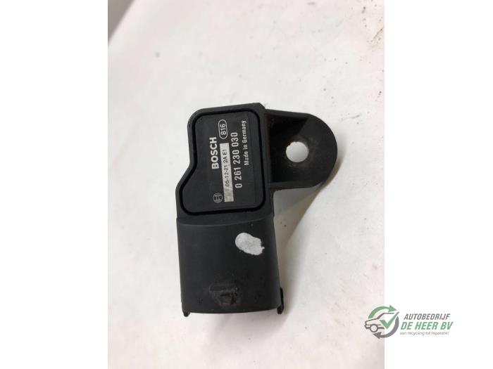 Gebruikte Sensor Nokkenas Fiat Grande Punto (199) 1.4 Prijs € 25,00 Margeregeling aangeboden door Autobedrijf de Heer B.V.