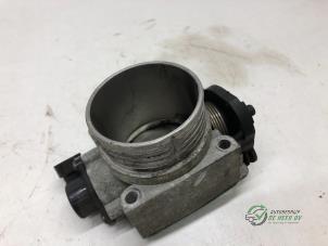 Gebruikte Gasklephuis Volvo V40 (VW) 1.8 16V Prijs € 30,00 Margeregeling aangeboden door Autobedrijf de Heer B.V.