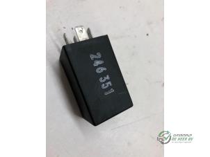 Gebruikte Relais Audi A3 (8L1) 1.6 Prijs € 10,00 Margeregeling aangeboden door Autobedrijf de Heer B.V.