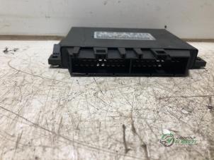 Gebruikte PDC Module Mercedes CLK (C209) 2.6 240 V6 18V Prijs € 35,00 Margeregeling aangeboden door Autobedrijf de Heer B.V.