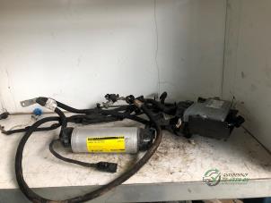 Gebruikte Start/stop condensator Peugeot 208 I (CA/CC/CK/CL) 1.4 HDi Prijs € 175,00 Margeregeling aangeboden door Autobedrijf de Heer B.V.