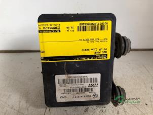 Gebruikte ABS Pomp Volkswagen Up! (121) 1.0 12V 60 Prijs € 75,00 Margeregeling aangeboden door Autobedrijf de Heer B.V.