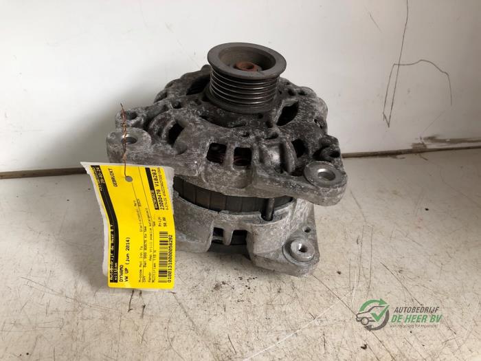 Gebruikte Alternator Volkswagen Up! (121) 1.0 12V 60 Prijs € 50,00 Margeregeling aangeboden door Autobedrijf de Heer B.V.