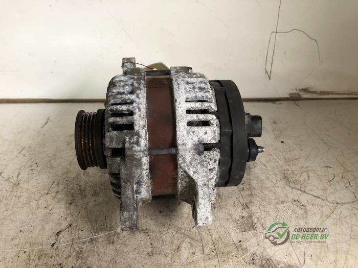 Gebruikte Dynamo Hyundai i10 (F5) 1.1i 12V Prijs € 35,00 Margeregeling aangeboden door Autobedrijf de Heer B.V.
