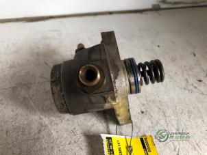 Gebruikte Hogedrukpomp Volkswagen Polo V (6R) Prijs € 75,00 Margeregeling aangeboden door Autobedrijf de Heer B.V.