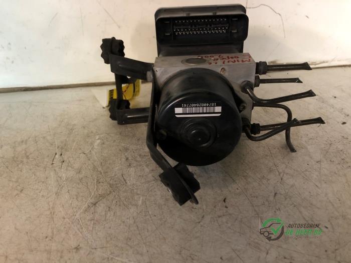 Gebruikte ABS Pomp BMW Mini (R50/53) 1.6 16V Cooper Prijs € 150,00 Margeregeling aangeboden door Autobedrijf de Heer B.V.