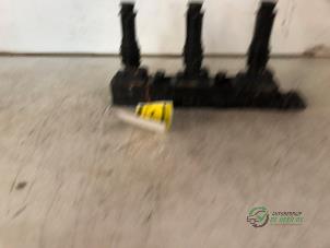 Gebruikte Bobine Opel Corsa D 1.0 Prijs € 25,00 Margeregeling aangeboden door Autobedrijf de Heer B.V.