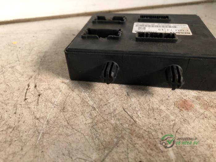 Computer Body Control van een Opel Vivaro 1.6 CDTi BiTurbo 145 2019