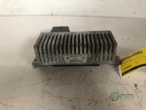 Gebruikte Koelvin module Opel Vivaro 1.6 CDTi BiTurbo 145 Prijs € 35,00 Margeregeling aangeboden door Autobedrijf de Heer B.V.