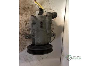 Gebruikte Aircopomp Nissan Micra (K12) 1.2 16V Prijs € 75,00 Margeregeling aangeboden door Autobedrijf de Heer B.V.