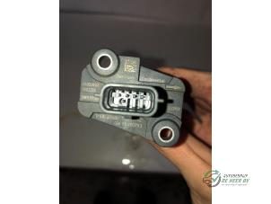 Gebruikte Luchtmassameter Opel Vivaro 1.6 CDTi BiTurbo 145 Prijs € 35,00 Margeregeling aangeboden door Autobedrijf de Heer B.V.