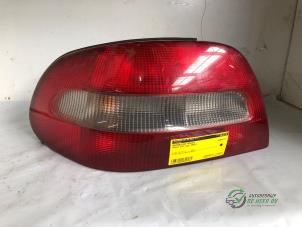 Gebruikte Achterlicht rechts Volvo C70 (NC) 2.0 T 20V Prijs € 30,00 Margeregeling aangeboden door Autobedrijf de Heer B.V.