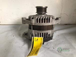 Gebruikte Dynamo Chevrolet Cruze (300) 2.0 D 16V Prijs € 50,00 Margeregeling aangeboden door Autobedrijf de Heer B.V.