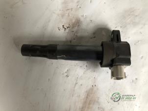 Gebruikte Pen Bobine Suzuki SX4 (EY/GY) 1.6 16V 4x2 Prijs € 20,00 Margeregeling aangeboden door Autobedrijf de Heer B.V.