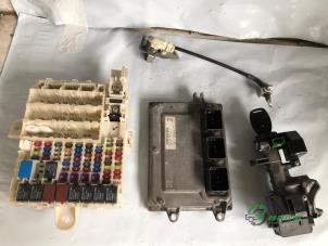 Gebruikte Kontaktslot + computer Honda Jazz (GE6/GE8/GG/GP) 1.4 VTEC 16V Prijs € 125,00 Margeregeling aangeboden door Autobedrijf de Heer B.V.