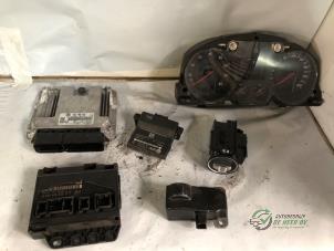 Gebruikte Kontaktslot + computer Volkswagen Passat Variant (3C5) 1.8 TSI 16V Prijs € 125,00 Margeregeling aangeboden door Autobedrijf de Heer B.V.
