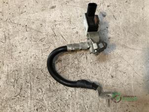 Gebruikte Accu sensor Mercedes A Limousine (177.1) 1.3 A-250 e Turbo 16V Prijs € 50,00 Margeregeling aangeboden door Autobedrijf de Heer B.V.