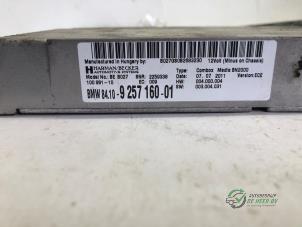 Bluetooth module van een MINI Mini (R56) 1.6 16V Cooper S 2011