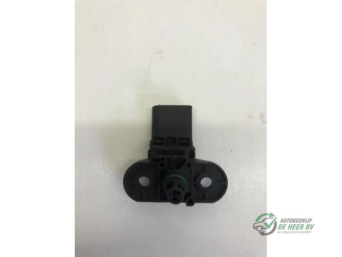 Gebruikte Map Sensor (inlaatspruitstuk) Volkswagen Transporter T5 2.0 TDI DRF Prijs € 25,00 Margeregeling aangeboden door Autobedrijf de Heer B.V.