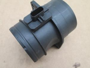 Gebruikte Luchtmassameter Volkswagen Crafter Prijs € 72,60 Inclusief btw aangeboden door Autohandel P. Caron & Zoon B.V.