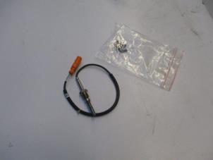 Gebruikte Uitlaat temperatuursensor Volkswagen Crafter Prijs € 54,45 Inclusief btw aangeboden door Autohandel P. Caron & Zoon B.V.