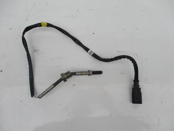 Gebruikte Uitlaat temperatuursensor Volkswagen Crafter Prijs € 54,45 Inclusief btw aangeboden door Autohandel P. Caron & Zoon B.V.