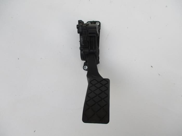 Gaspedaal module van een Volkswagen Transporter 2011