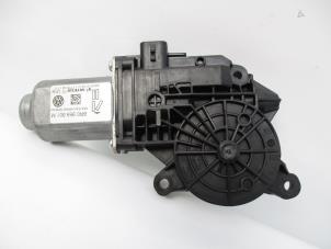 Gebruikte Motor electrisch raam Volkswagen Amarok Prijs € 90,75 Inclusief btw aangeboden door Autohandel P. Caron & Zoon B.V.