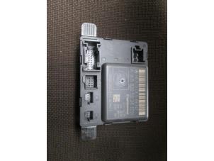 Gebruikte Module elektrische spiegel Volkswagen Crafter Prijs € 199,65 Inclusief btw aangeboden door Autohandel P. Caron & Zoon B.V.