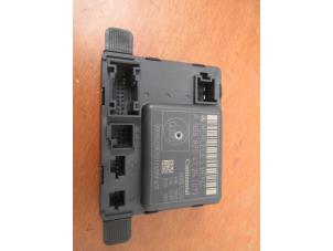 Gebruikte Deur module Volkswagen Crafter 2.0 TDI 16V Prijs € 181,50 Inclusief btw aangeboden door Autohandel P. Caron & Zoon B.V.