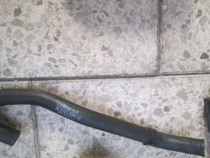 Gebruikte Slang (diversen) Volkswagen Crafter Prijs € 7,26 Inclusief btw aangeboden door Autohandel P. Caron & Zoon B.V.