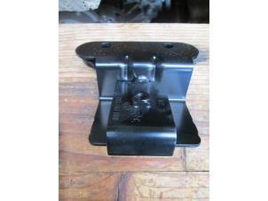 Gebruikte Steun (diversen) Volkswagen Transporter Prijs € 3,63 Inclusief btw aangeboden door Autohandel P. Caron & Zoon B.V.