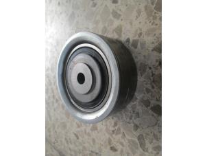 Gebruikte Spanrol Multiriem Volkswagen Crafter Prijs € 36,30 Inclusief btw aangeboden door Autohandel P. Caron & Zoon B.V.