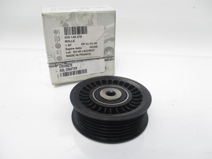 Nieuwe Spanrol Multiriem Volkswagen Crafter Prijs € 42,35 Inclusief btw aangeboden door Autohandel P. Caron & Zoon B.V.