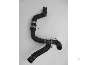 Gebruikte Radiateurslang Volkswagen Transporter Prijs € 24,20 Inclusief btw aangeboden door Autohandel P. Caron & Zoon B.V.