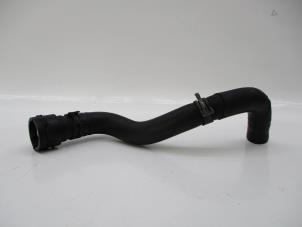 Gebruikte Waterpijp Volkswagen Transporter Prijs € 6,05 Inclusief btw aangeboden door Autohandel P. Caron & Zoon B.V.