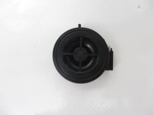 Gebruikte Luidspreker Volkswagen Crafter Prijs € 5,99 Inclusief btw aangeboden door Autohandel P. Caron & Zoon B.V.