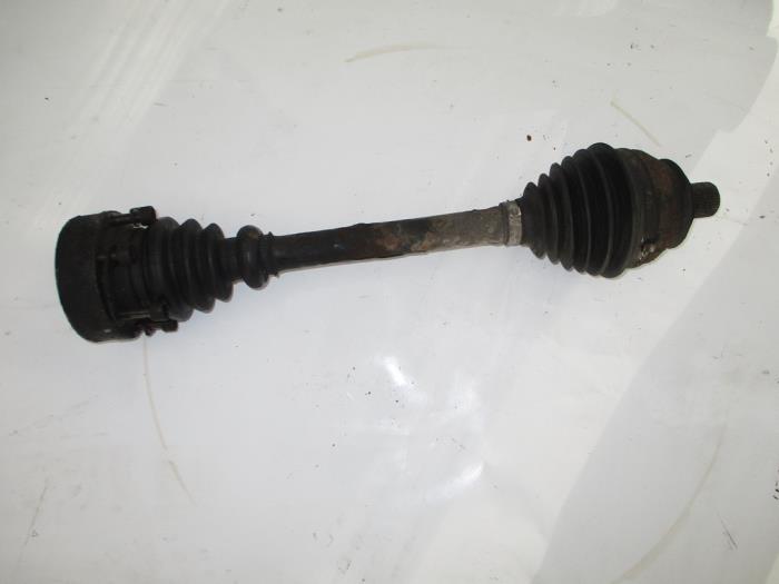 Gebruikte Steekas links-voor Volkswagen Transporter Prijs € 102,85 Inclusief btw aangeboden door Autohandel P. Caron & Zoon B.V.