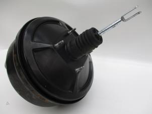 Gebruikte Rembooster Volkswagen Crafter Prijs € 272,25 Inclusief btw aangeboden door Autohandel P. Caron & Zoon B.V.