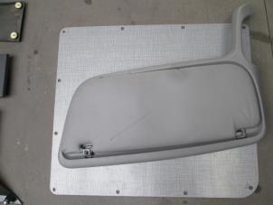 Gebruikte Zonneklep Volkswagen Crafter Prijs € 54,45 Inclusief btw aangeboden door Autohandel P. Caron & Zoon B.V.