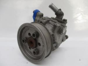 Gebruikte Pomp Servo Volkswagen Transporter Prijs € 211,75 Inclusief btw aangeboden door Autohandel P. Caron & Zoon B.V.