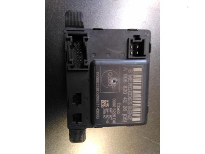Gebruikte Comfort Module Volkswagen Crafter 2.5 TDI 30/32/35 Prijs € 90,75 Inclusief btw aangeboden door Autohandel P. Caron & Zoon B.V.