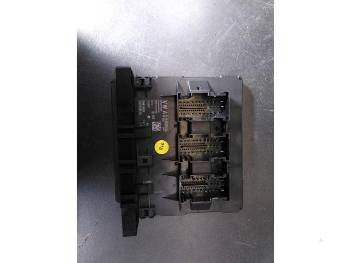 Gebruikte Boordcomputer Volkswagen Caddy Combi IV 1.2 TSI 16V Prijs € 181,50 Inclusief btw aangeboden door Autohandel P. Caron & Zoon B.V.