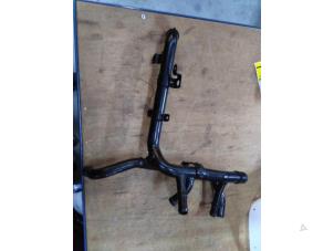 Gebruikte Waterpijp Volkswagen Transporter/Caravelle T5 2.0 TDI BlueMotion Prijs € 51,43 Inclusief btw aangeboden door Autohandel P. Caron & Zoon B.V.