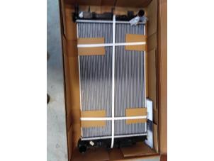 Nieuwe Radiateur Volkswagen Crafter 2.5 TDI 30/35/50 Prijs € 139,15 Inclusief btw aangeboden door Autohandel P. Caron & Zoon B.V.