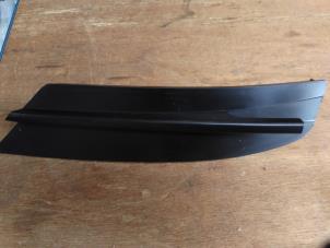 Nieuwe Bumperdeel rechts-voor Volkswagen Crafter (SY) 2.0 TDI 4Motion Prijs € 21,18 Inclusief btw aangeboden door Autohandel P. Caron & Zoon B.V.