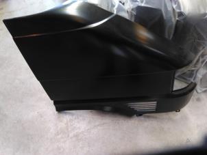 Nieuwe Voorscherm rechts Volkswagen Transporter T4 1.9 TD Prijs € 78,65 Inclusief btw aangeboden door Autohandel P. Caron & Zoon B.V.