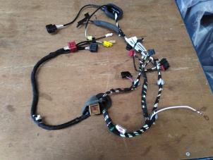 Gebruikte Kabelboom Volkswagen Transporter T6 2.0 TDI 150 4Motion Prijs € 235,95 Inclusief btw aangeboden door Autohandel P. Caron & Zoon B.V.