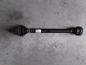 Gebruikte Homokineetas rechts-voor Volkswagen Caddy III (2KA,2KH,2CA,2CH) 1.6 TDI 16V Prijs € 151,25 Inclusief btw aangeboden door Autohandel P. Caron & Zoon B.V.